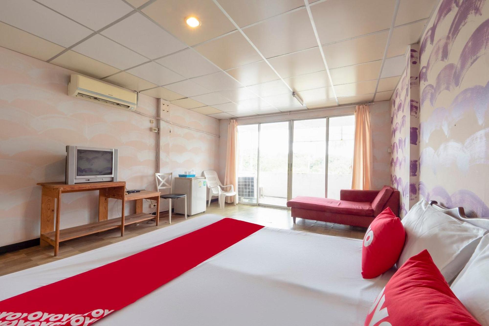 Hotel Oyo 1152 Hongpak Mint Bangsaen Esterno foto