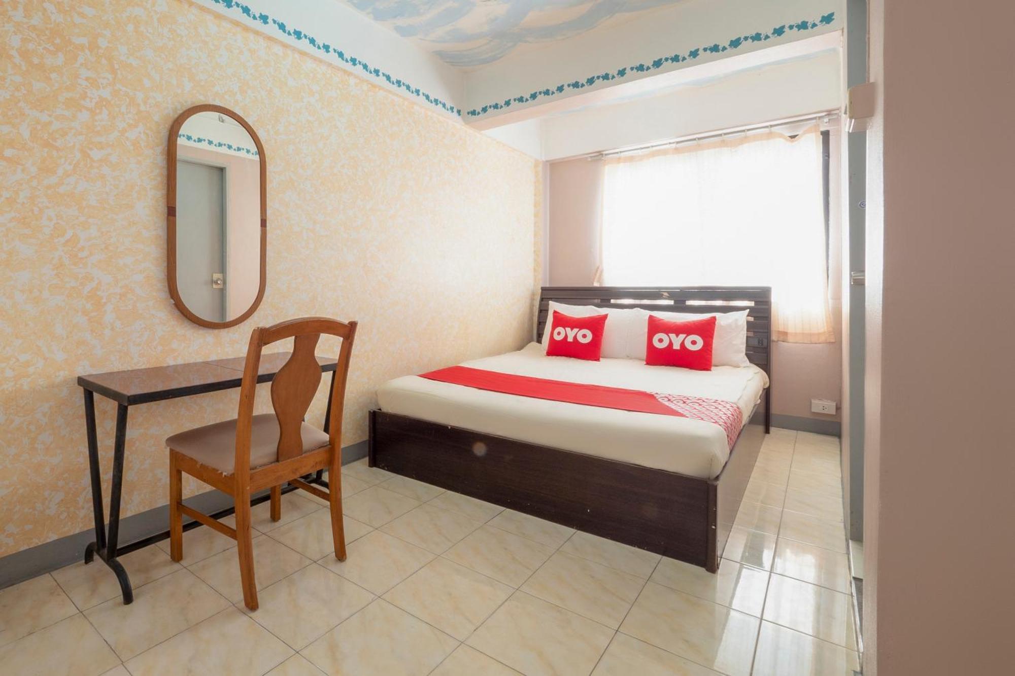 Hotel Oyo 1152 Hongpak Mint Bangsaen Esterno foto